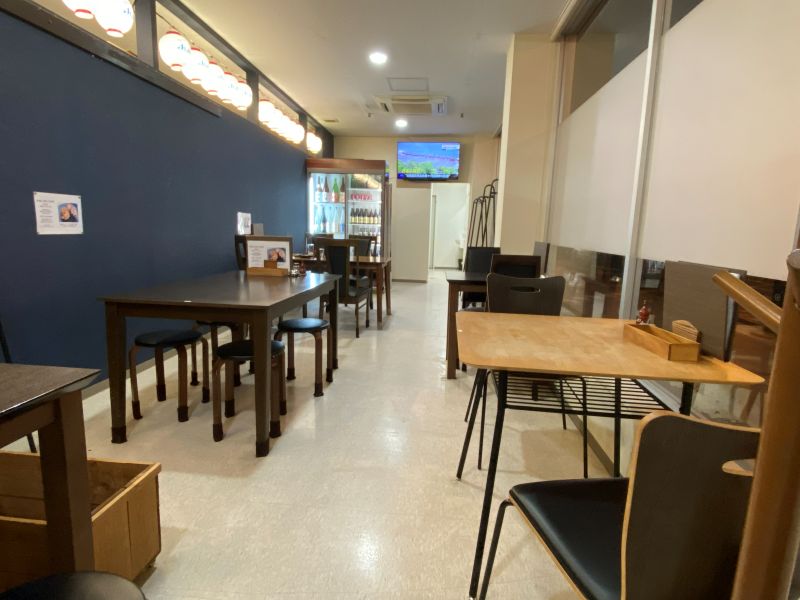 A bright, clean, and spacious eat-in area